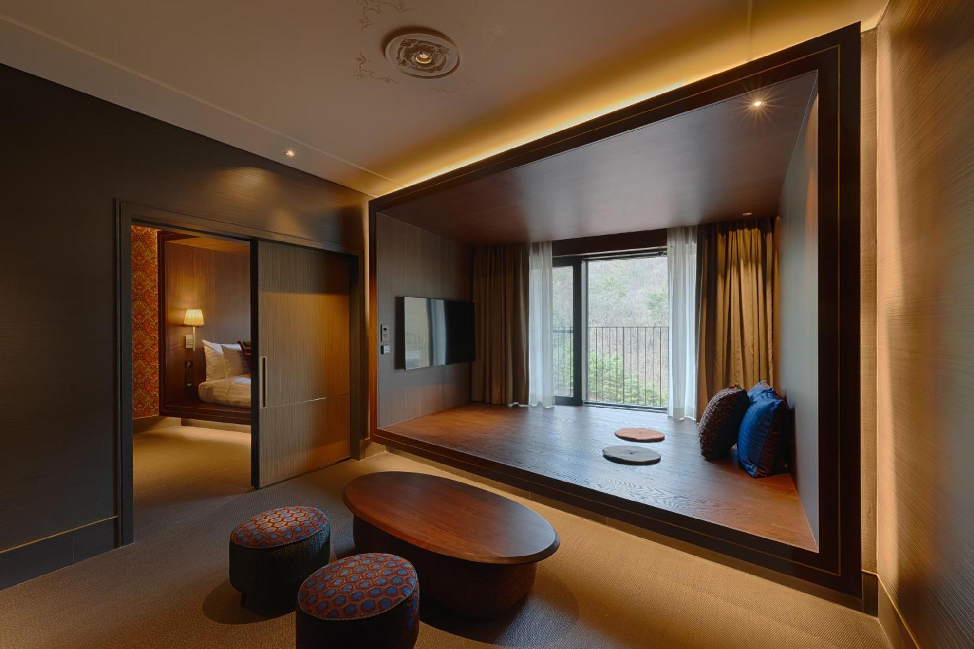 Sono Calm Vivaldipark Hotel Hongcheon Exterior photo